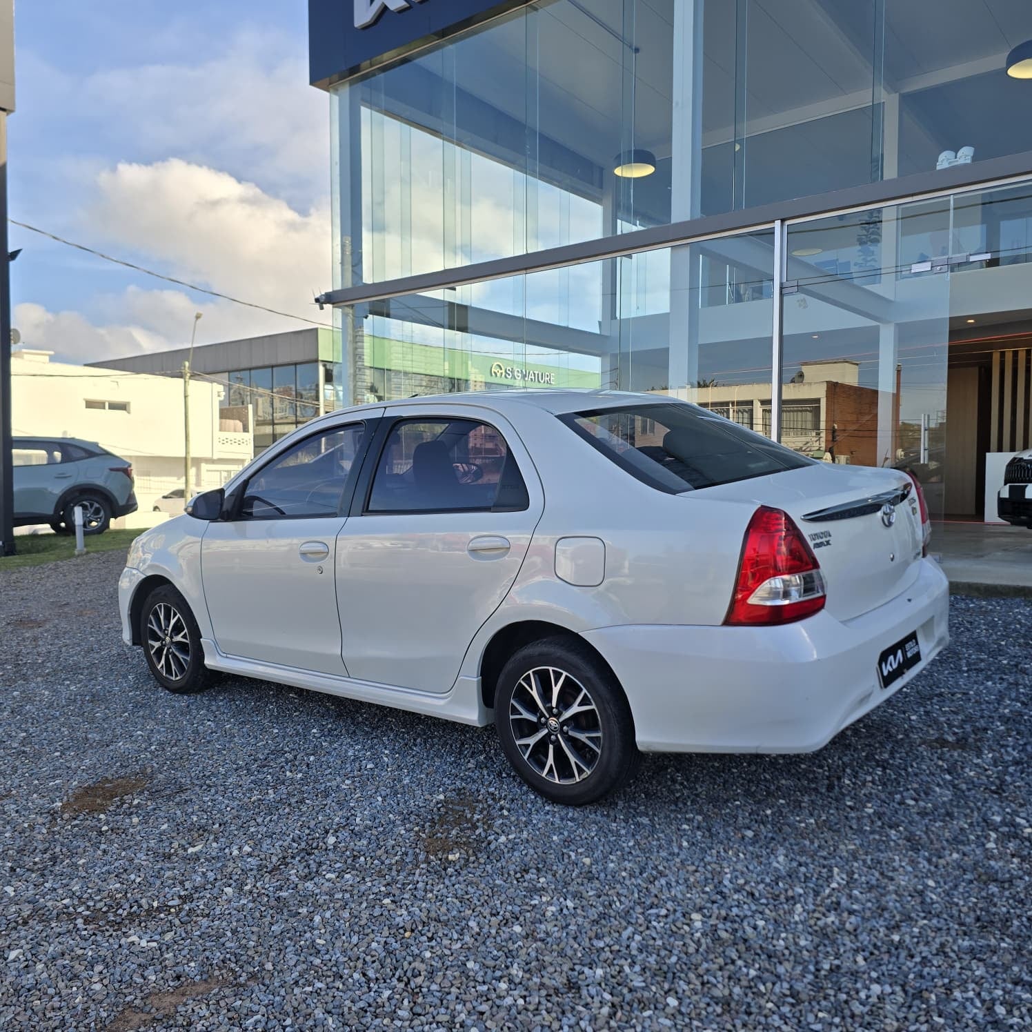 Toyota etios - Foto 6